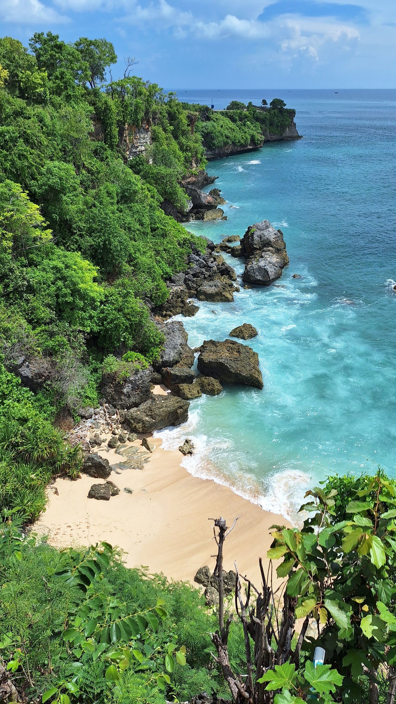 PANTAI LOJI