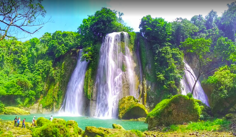 Curug Cikaso