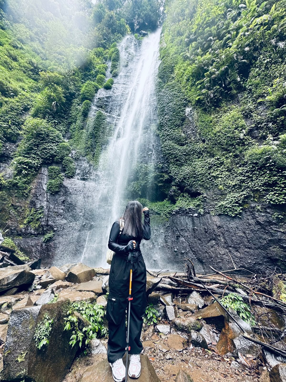 Curug Cibereum Selabintana: Pesona Air Terjun Megah di Tengah Hutan Sukabumi
